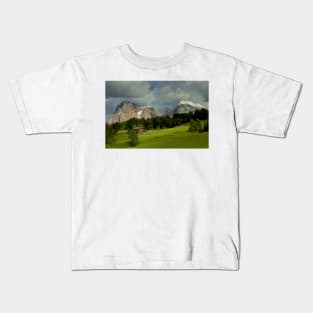 The evening light in the Dolomites Kids T-Shirt